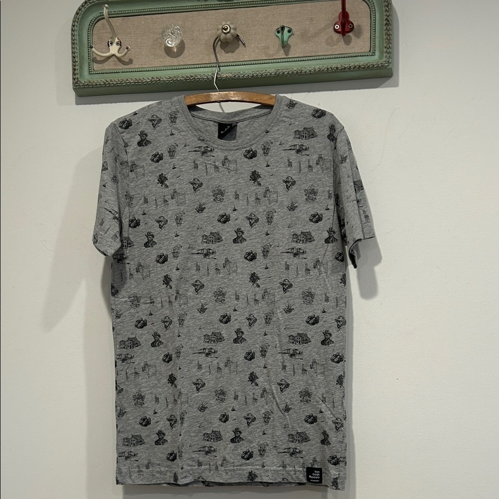Van Gogh Museum Amsterdam Gray Graphic Short Sleeve T-Shirt Small